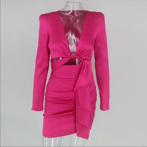 Dresses & Skirts - Fashion pink Dress Size S